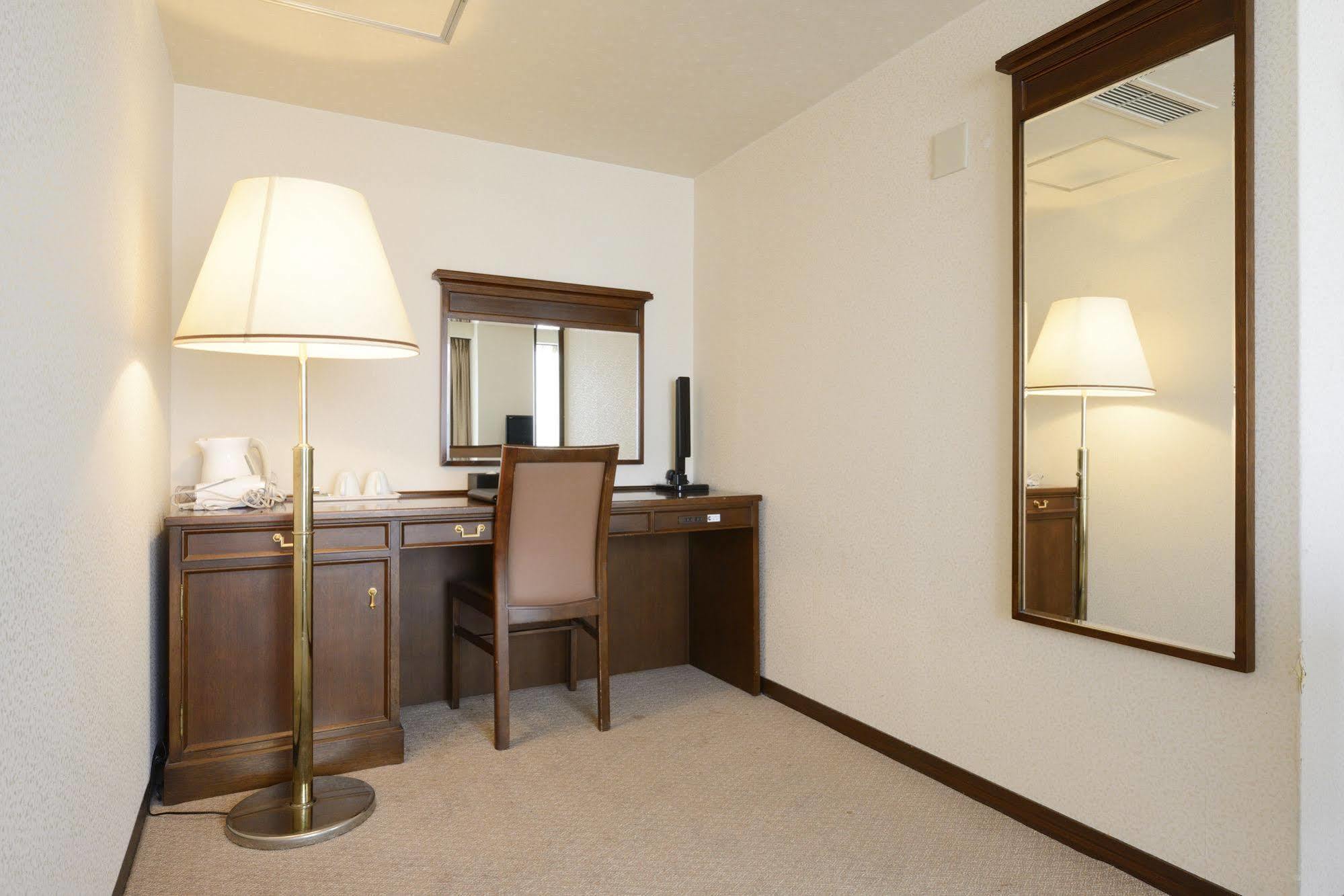 Daiichi Grand Hotel Kobe Sannomiya Екстер'єр фото